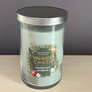 Yankee Candle Enchanted Orchard  20 Oz Tumbler Candle